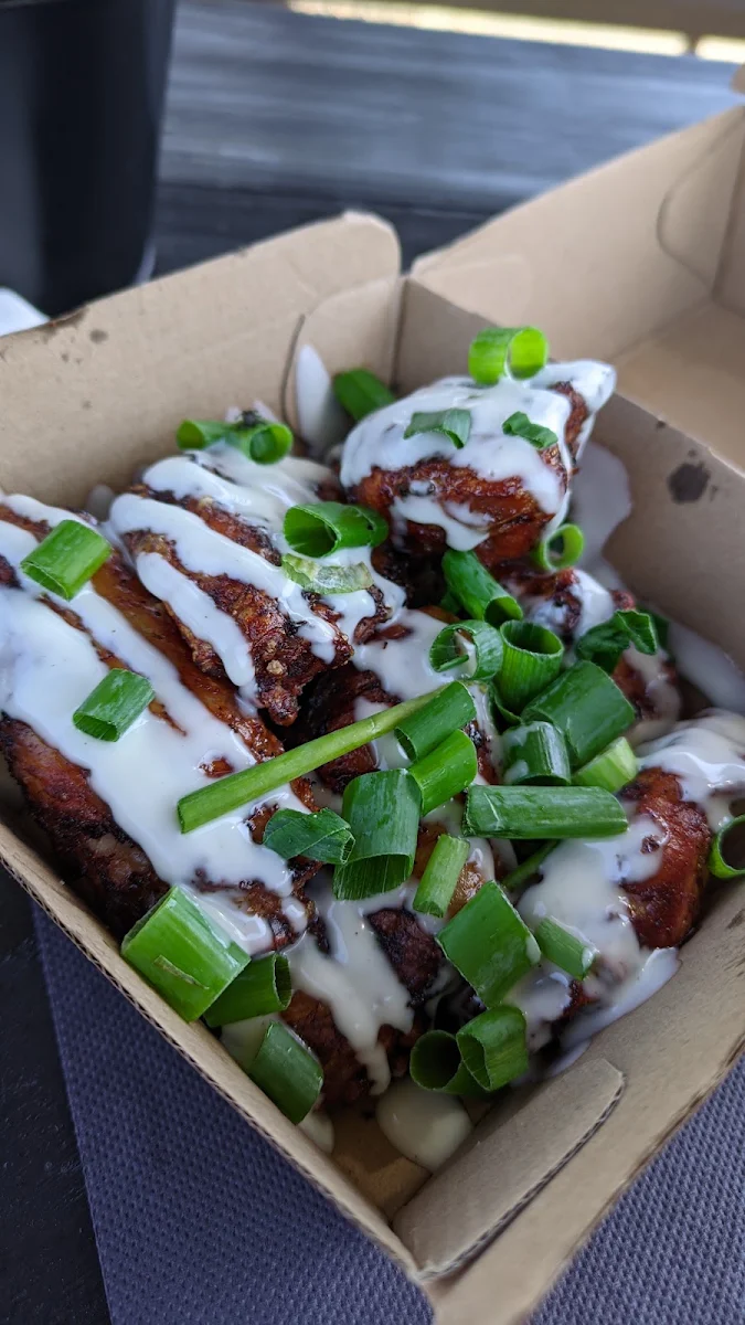 Kick N Chick N BBQ Wings