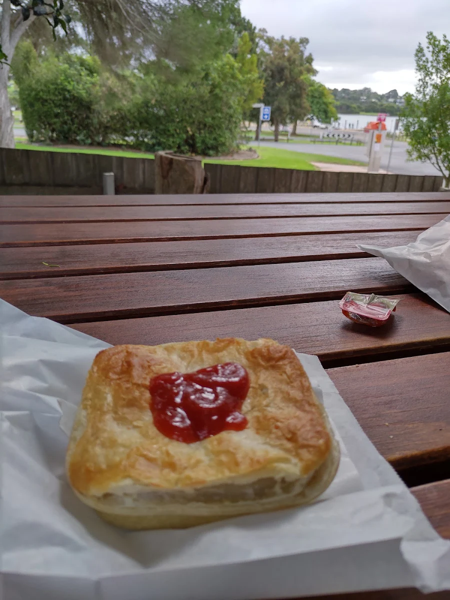 Highlights, Mallacoota Bakery
