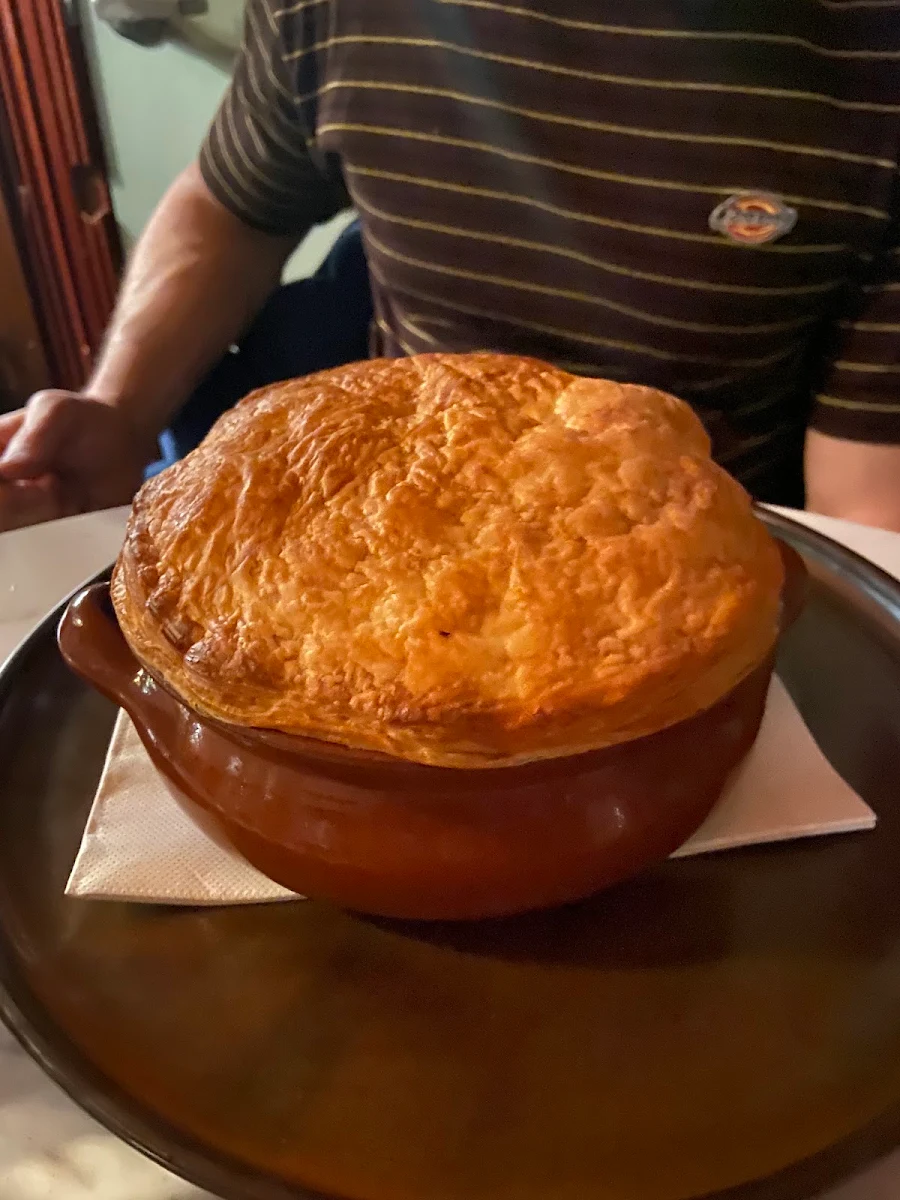 Venison Pot Pie, The Farmers Arms Daylesford