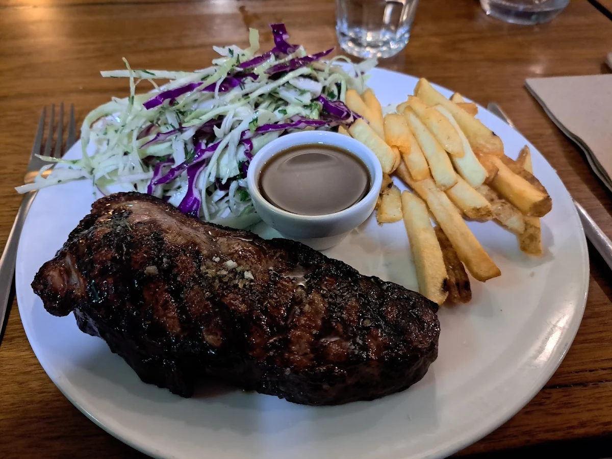Steak, Hotel Spencer Bar & Grill
