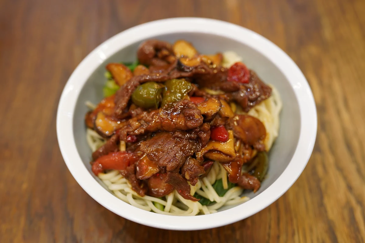 Highlights, Dainty Sichuan Noodles QV