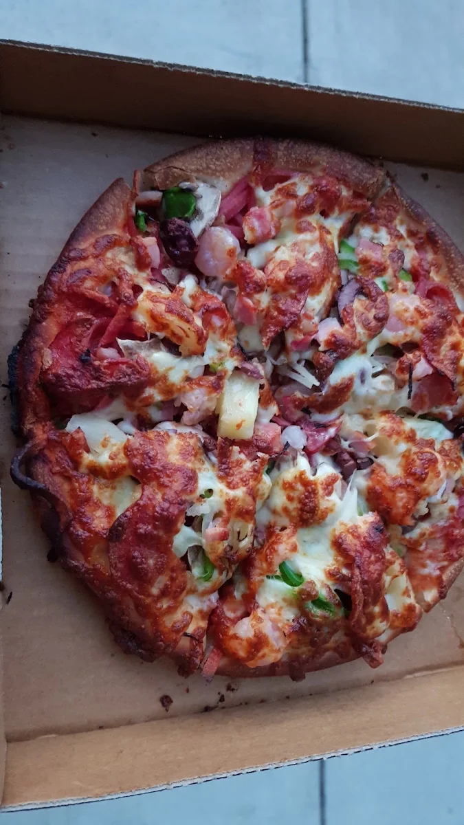 Highlights, The Gully Pizza House