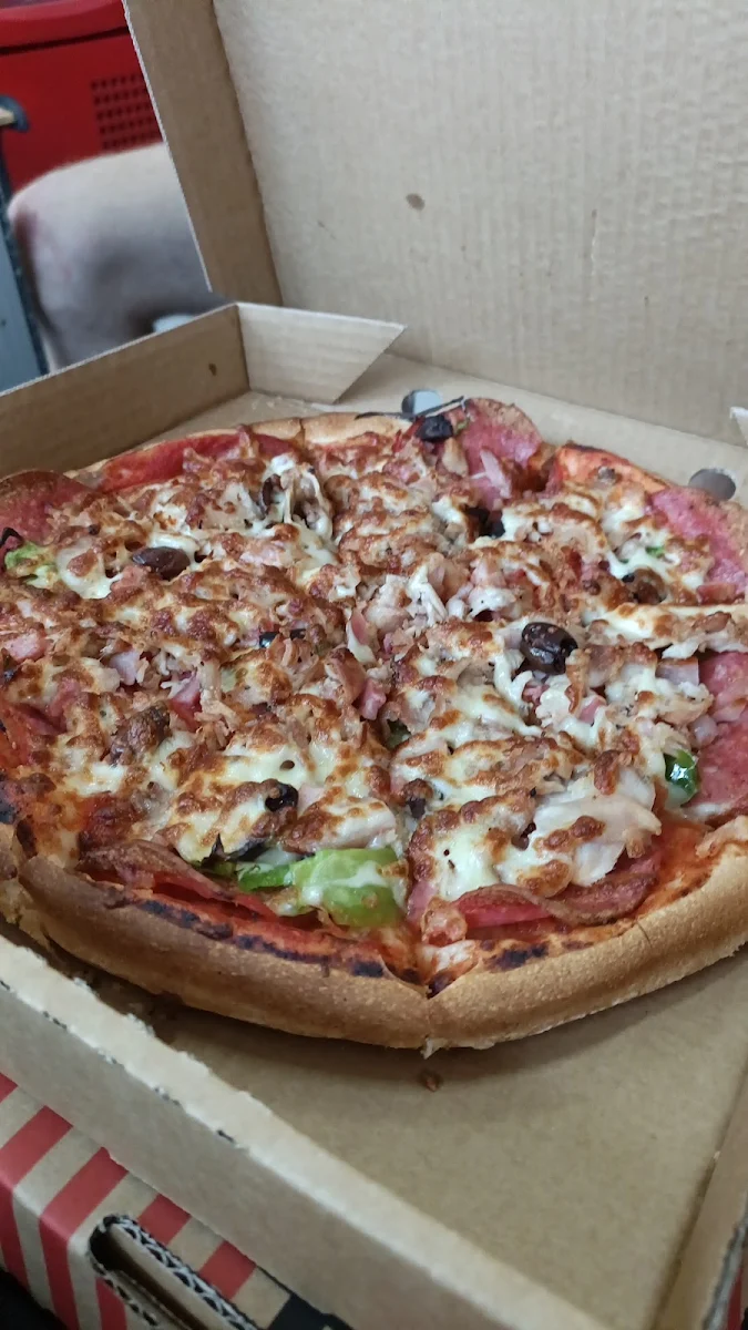 Highlights, The Gully Pizza House