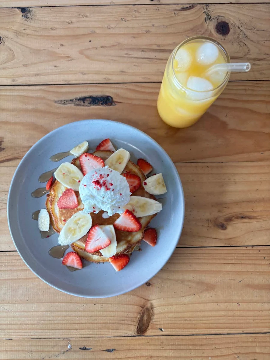Highlights, Cafe Grove