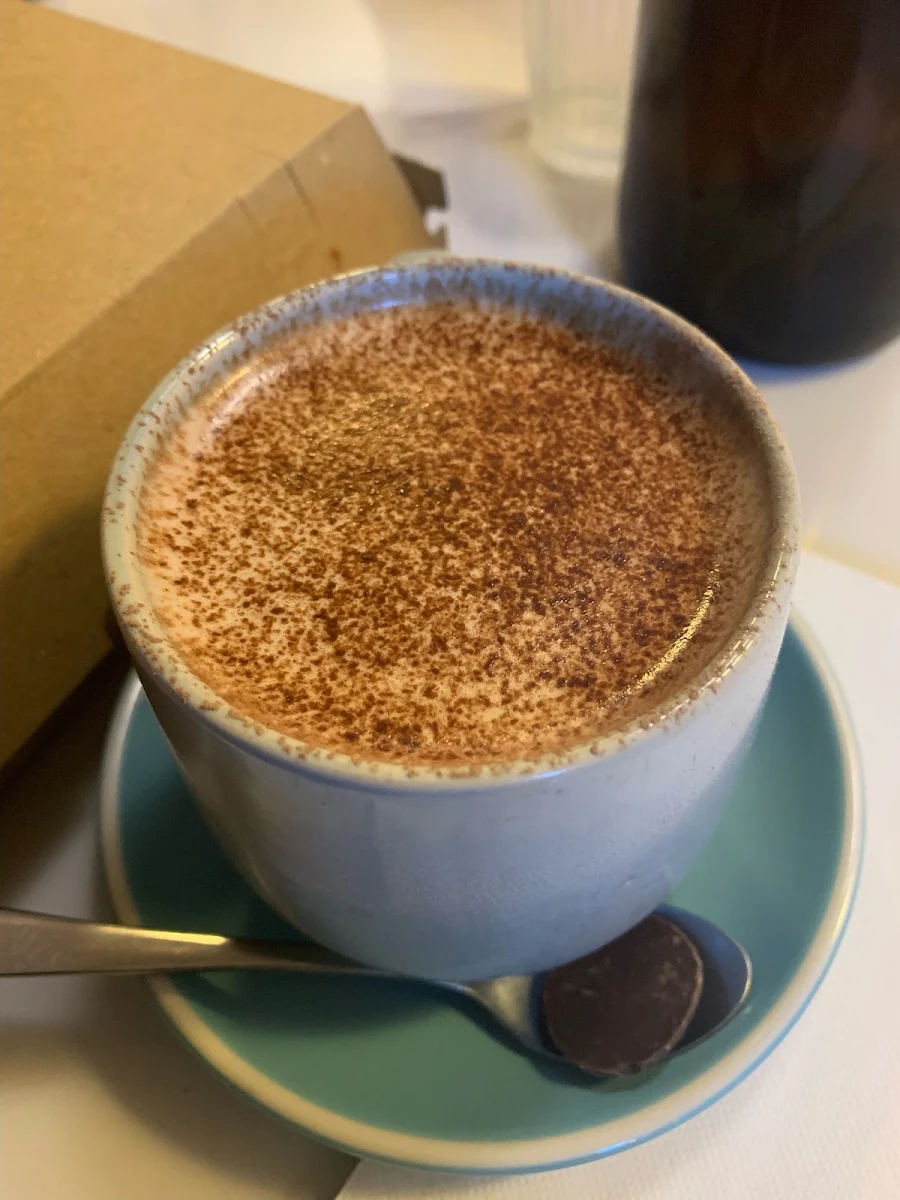 Flat White, Billy's Pizza & Pasta Bar
