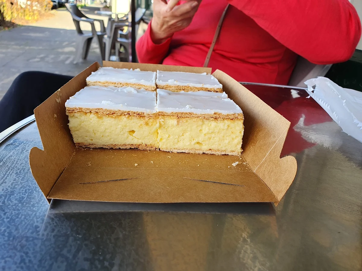 Vanilla Slice, Willaura Bakery