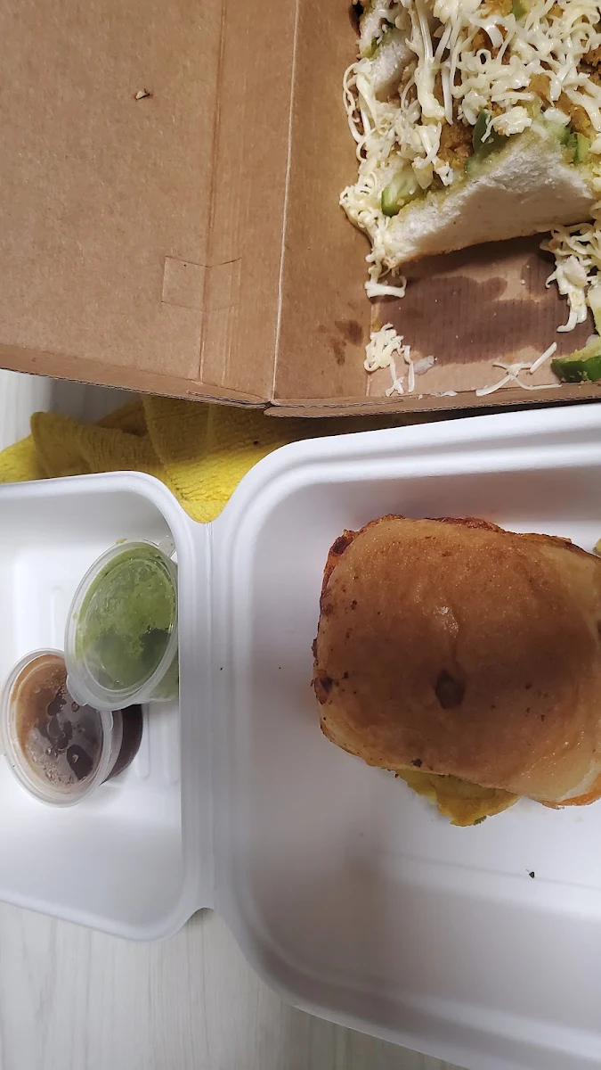 Vada Pav, Melbourne Chowk - Melton South