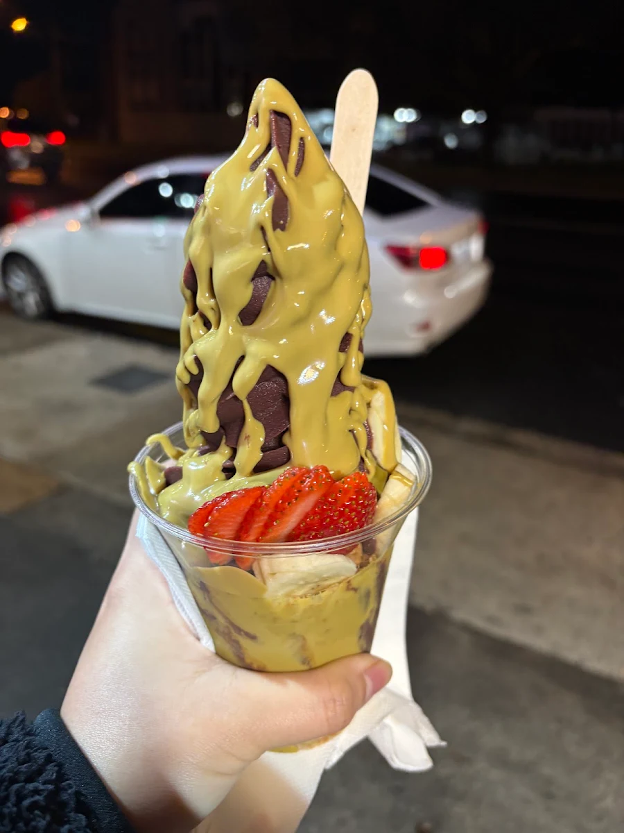Highlights, Acai zone