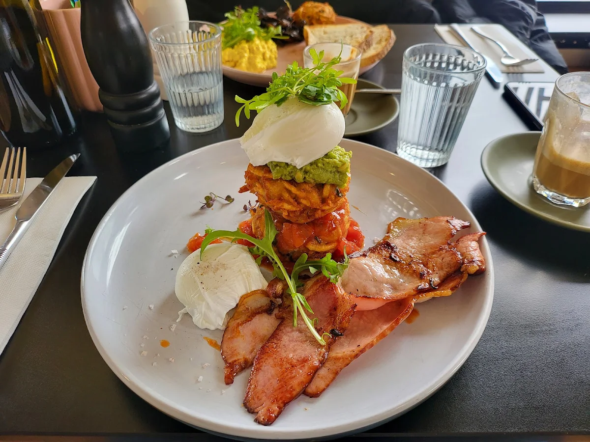 House Hash Stack, Yeah Nah Yeah