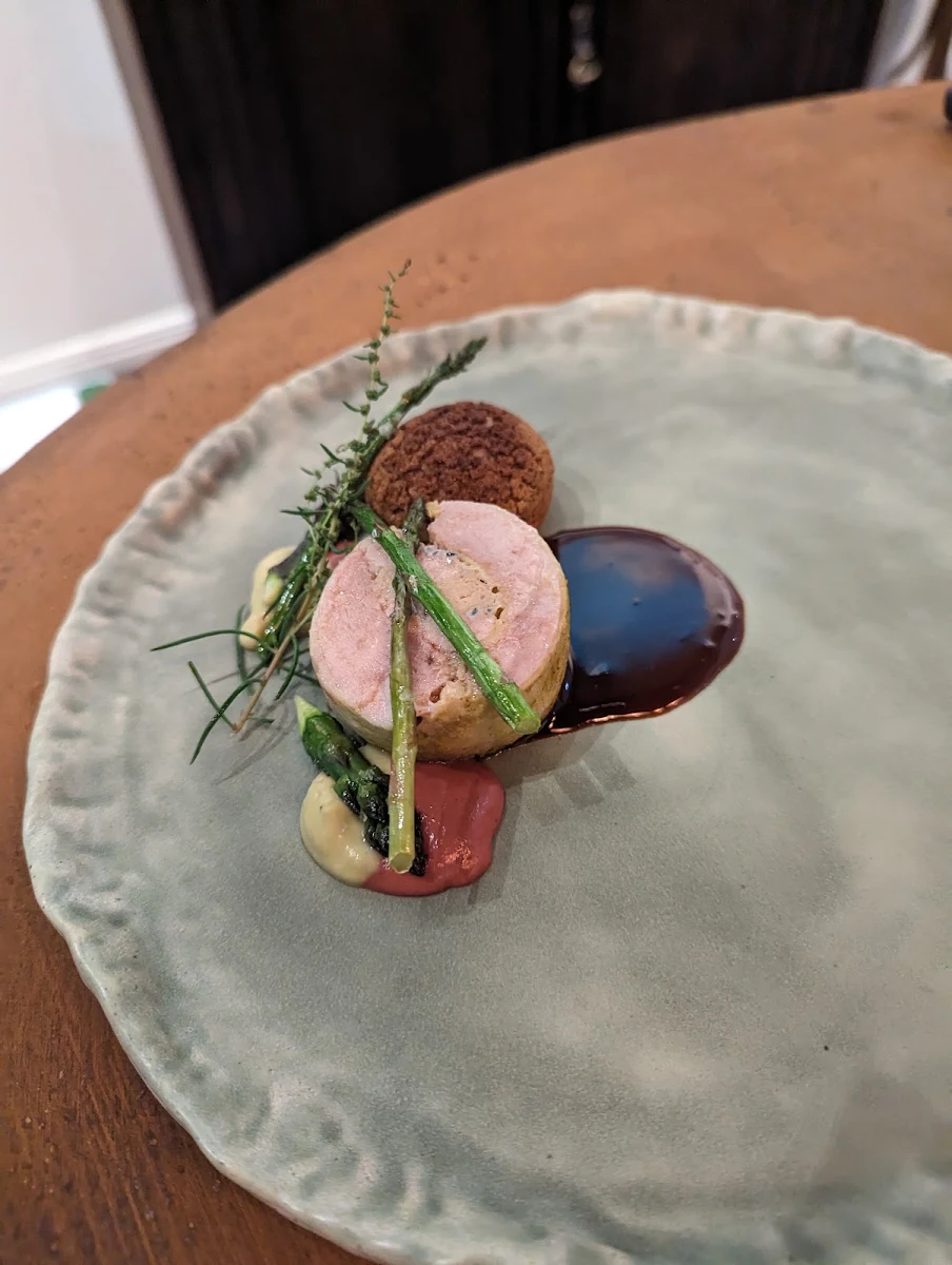 Highlights, Perspective Dining (Eucalyptus Room)