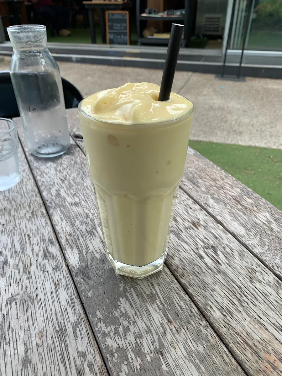 Mango Smoothie, MK Bower cafe