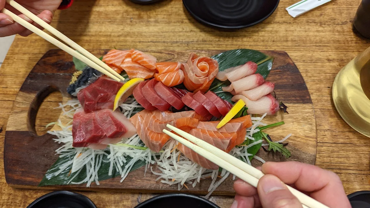 Sashimi Platter, Mogu Mogu Japanese Cuisine