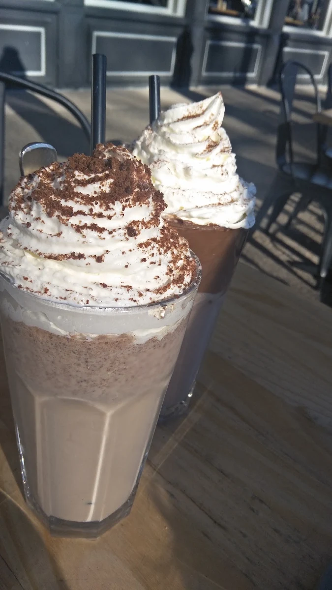 Milkshakes, Paulie's Corner Cafe