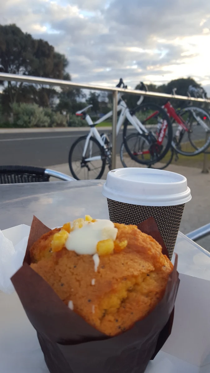 Highlights, Tour De Cafe