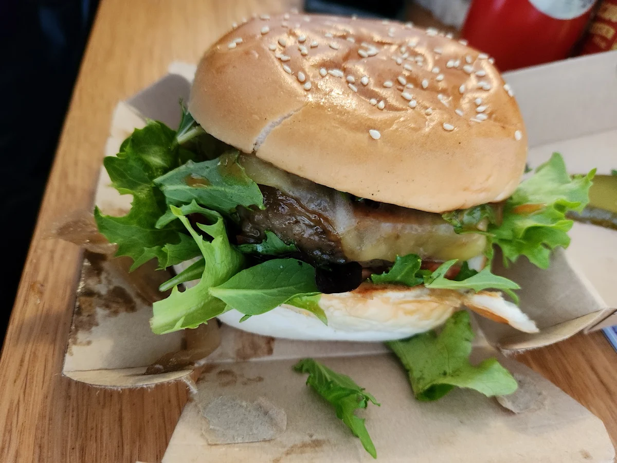 Beef Burger, Hooked & Cooked
