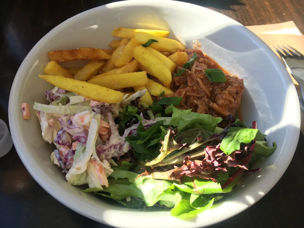 Highlights, Basecamp Cafe Guthega