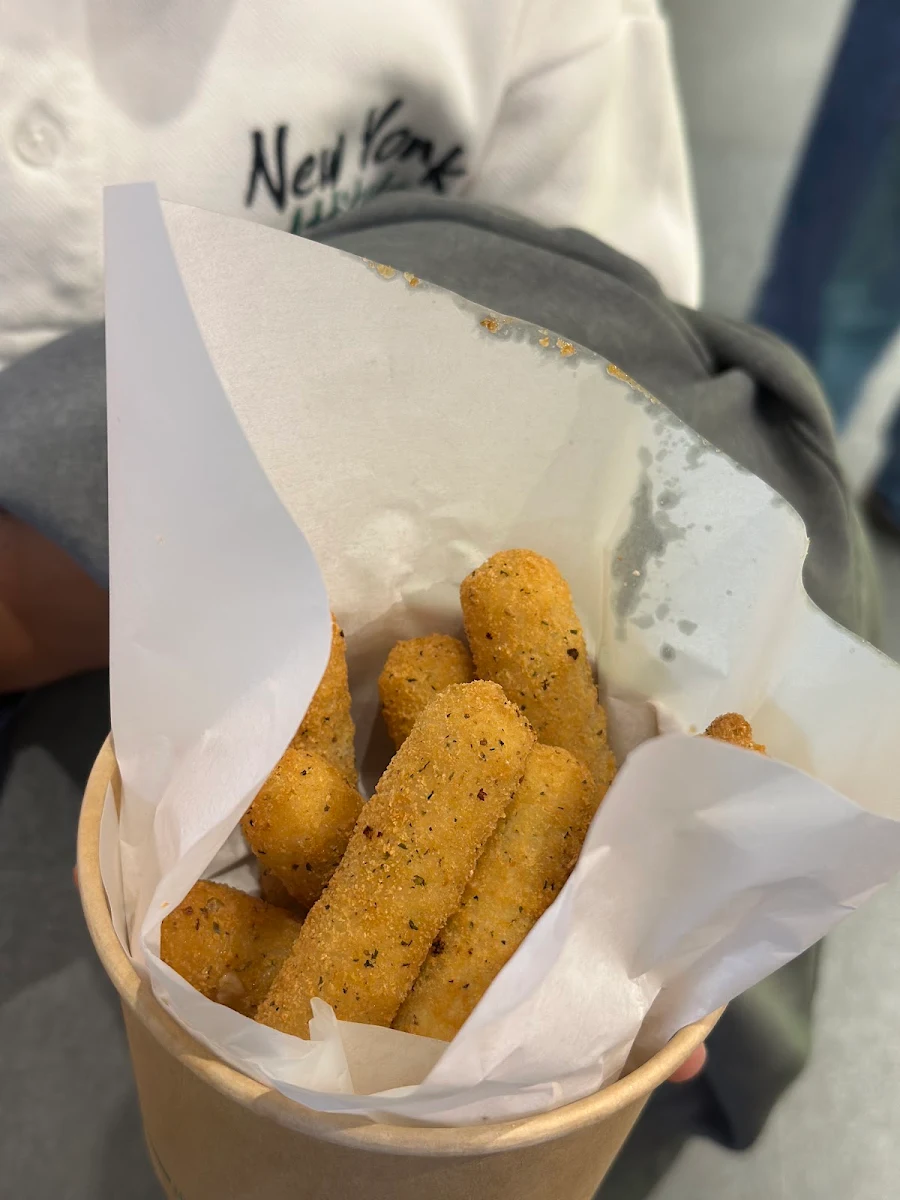 Highlights, Potato Corner