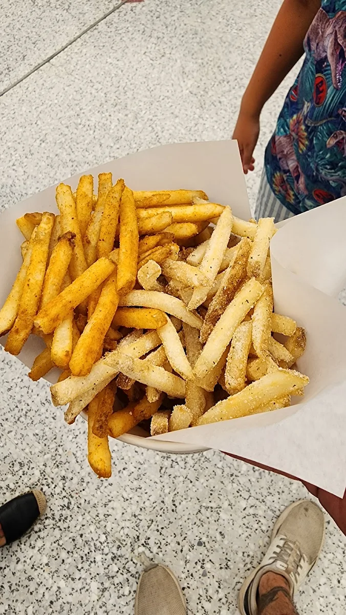 Highlights, Potato Corner