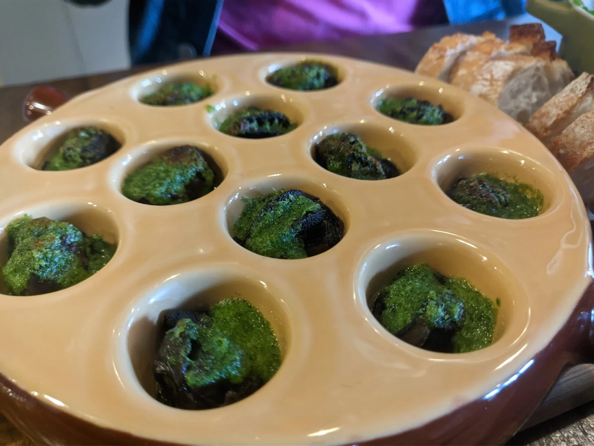 Escargots, Roule Galette Carnegie