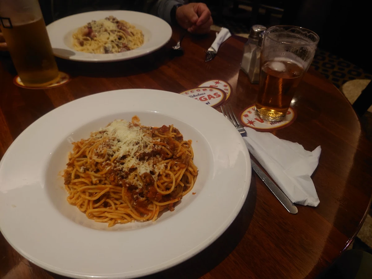 ボロネーゼ, Kings Tavern