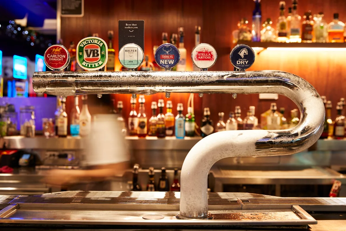 Highlights, Kings Tavern