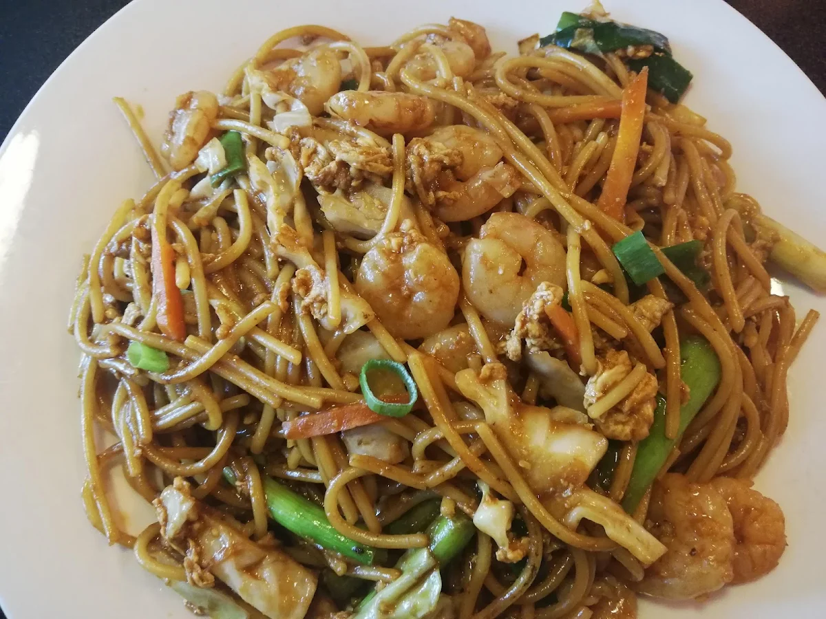 Highlights, Mandy's Restaurant