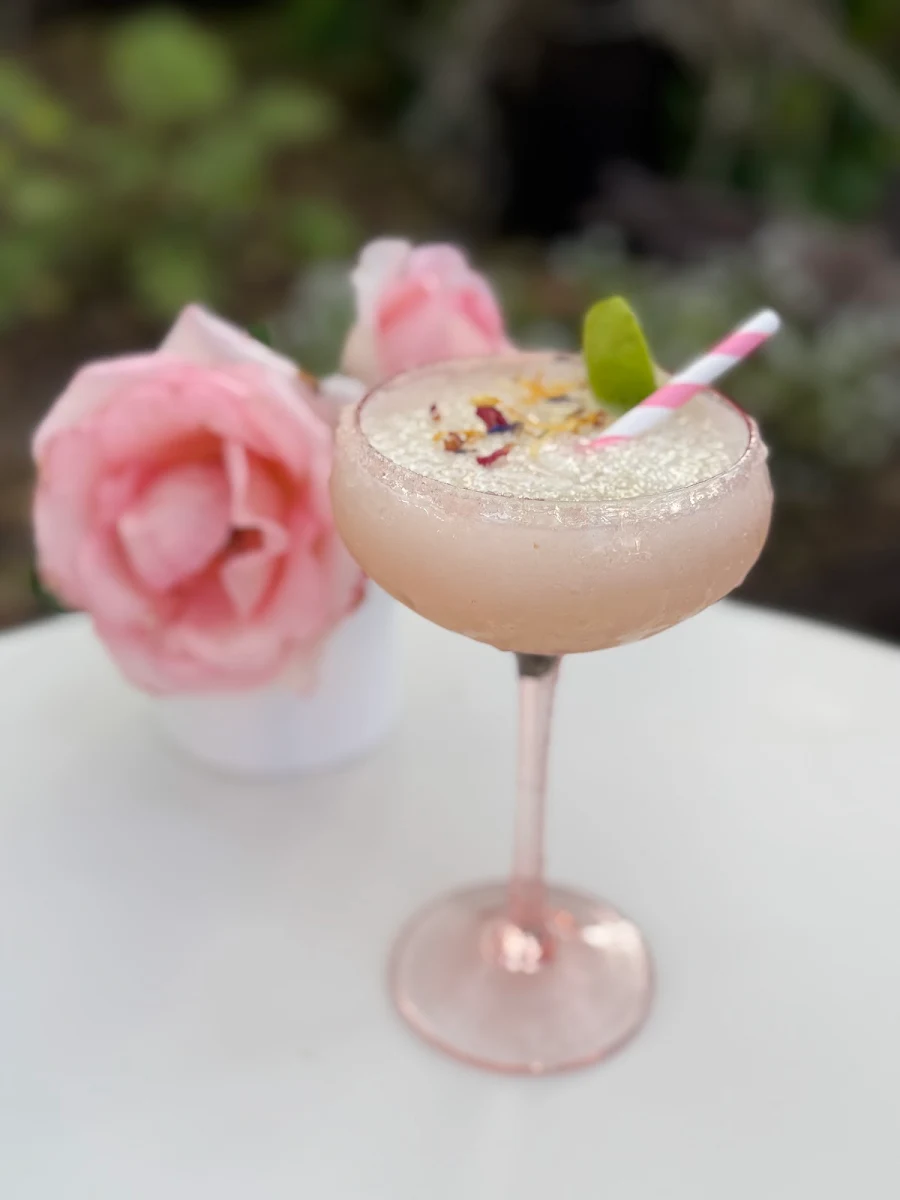Highlights, Kimmi & Co Teahouse