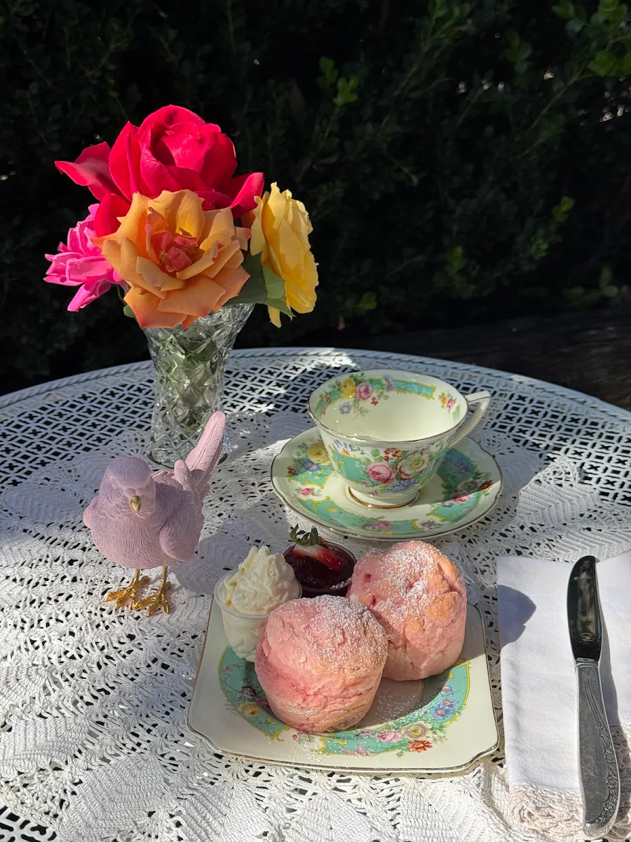 Highlights, Kimmi & Co Teahouse