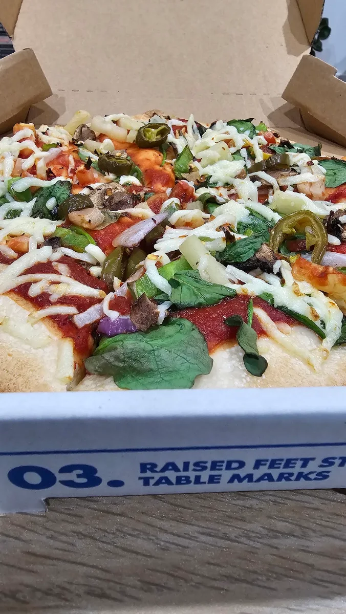 Vegan Pizza Margherita
