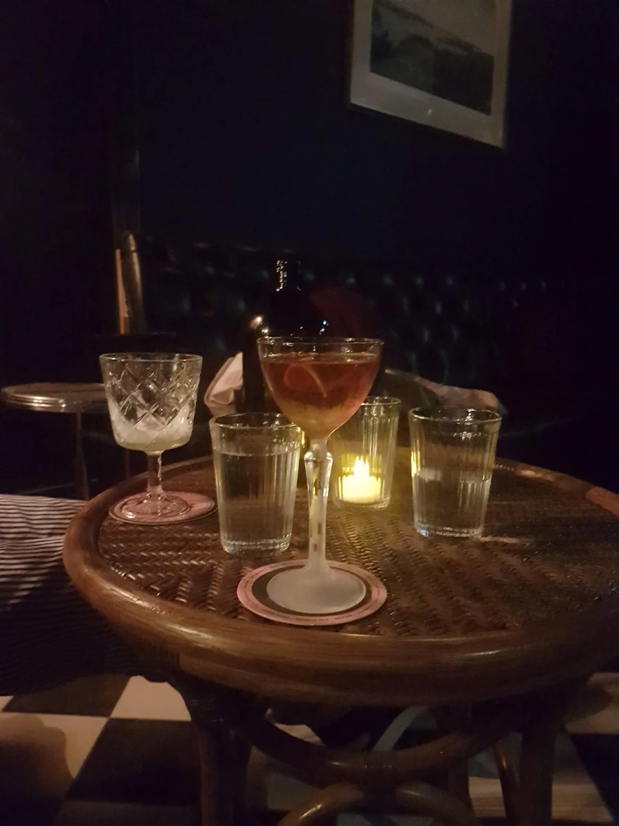 Highlights, Dulcie's Kings Cross