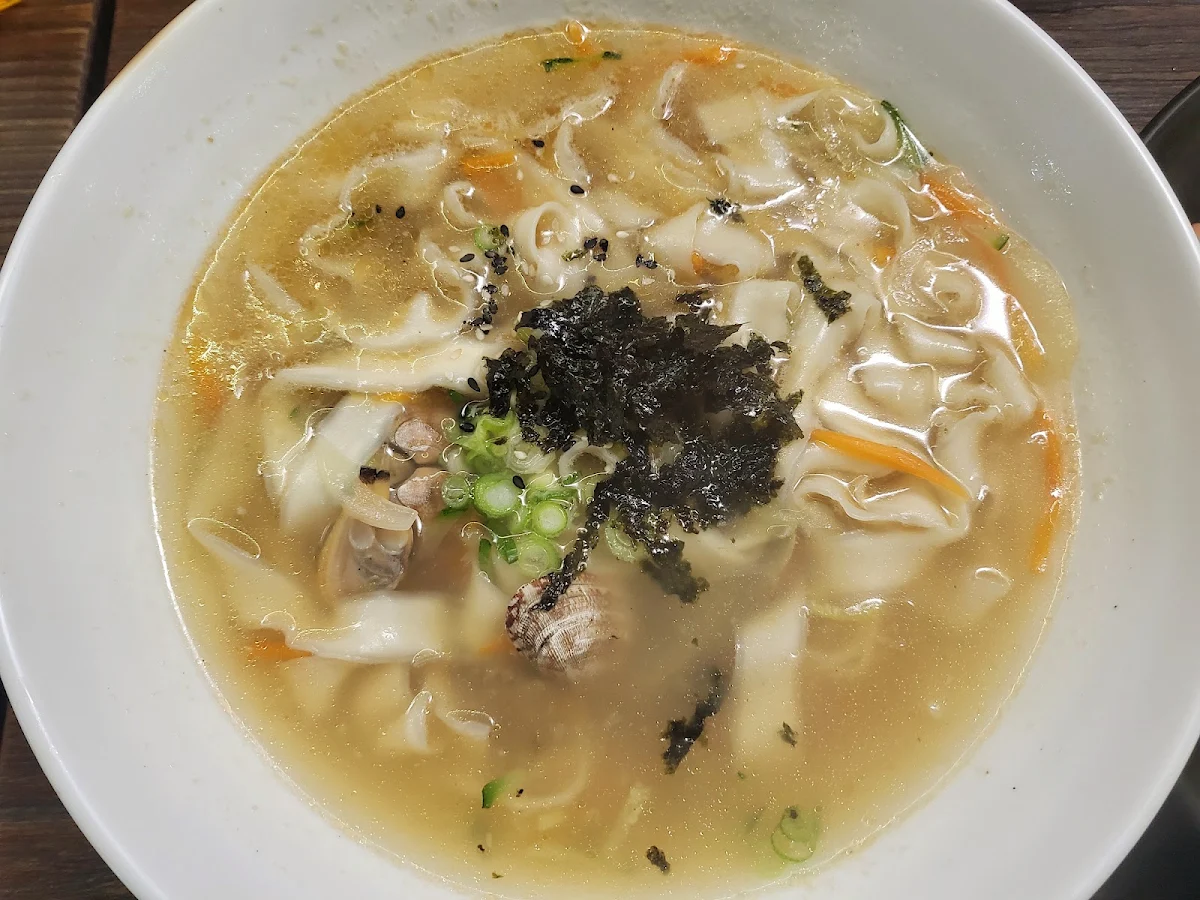 칼국수, Bbaek Ka Ne