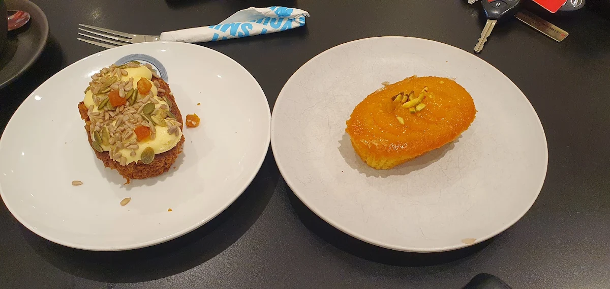 Orange Cake and Carrot Cake