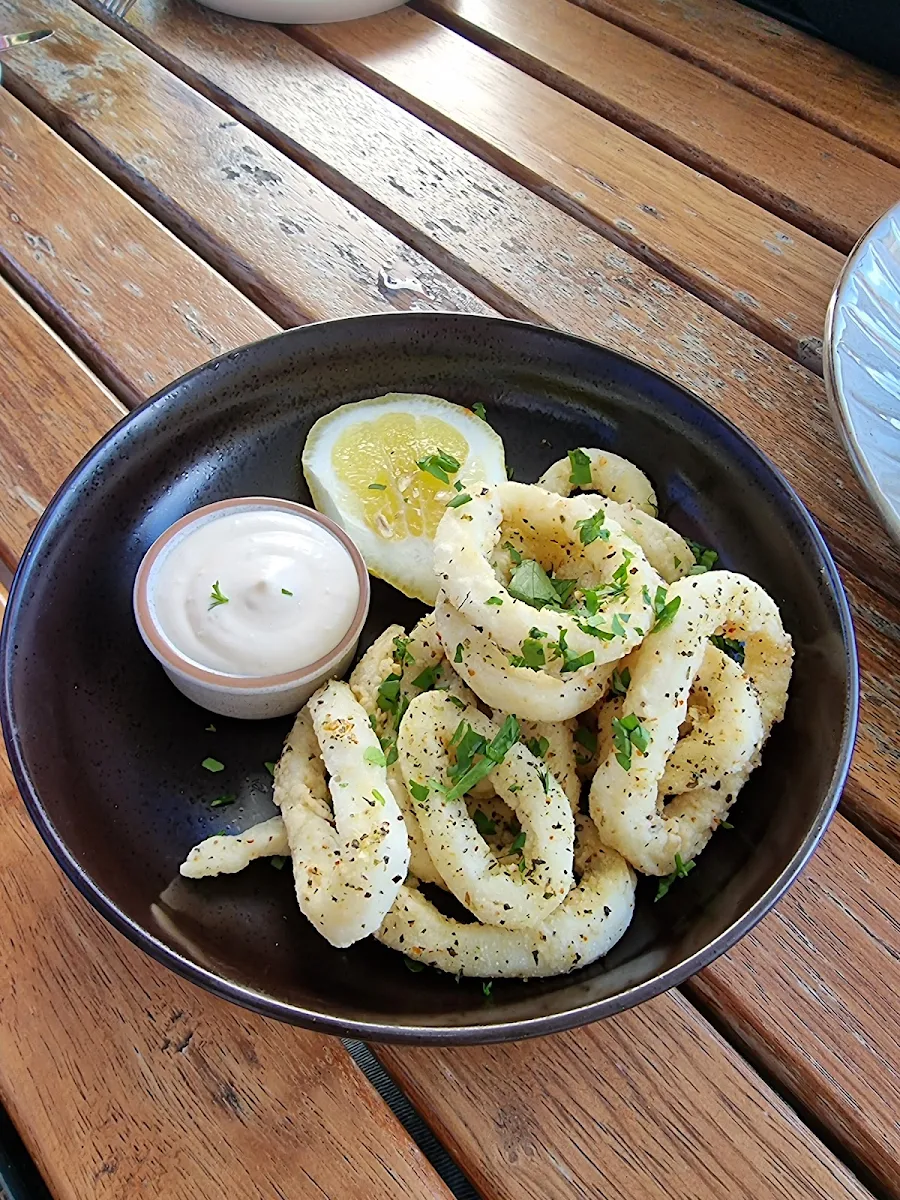 Lemon Pepper Calamari