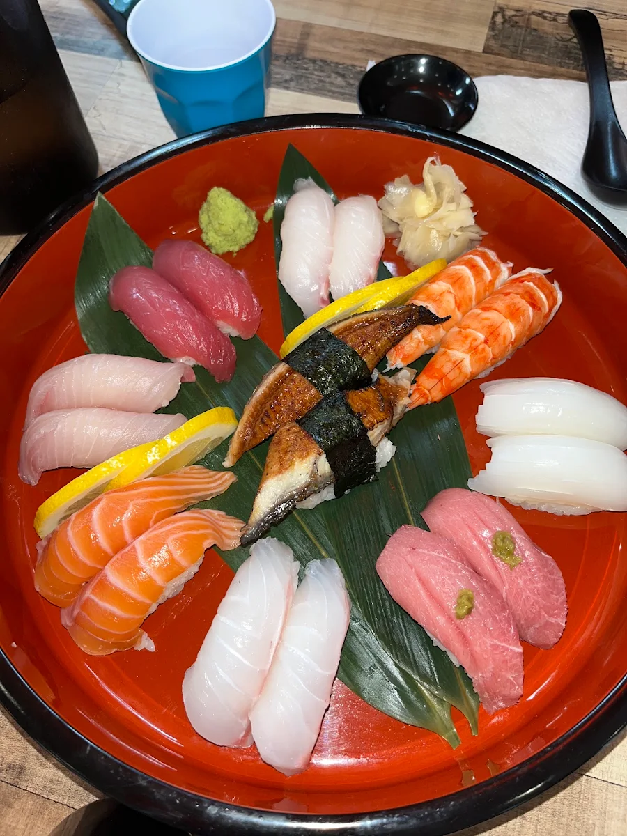 Assorted Sushi, Sushiki