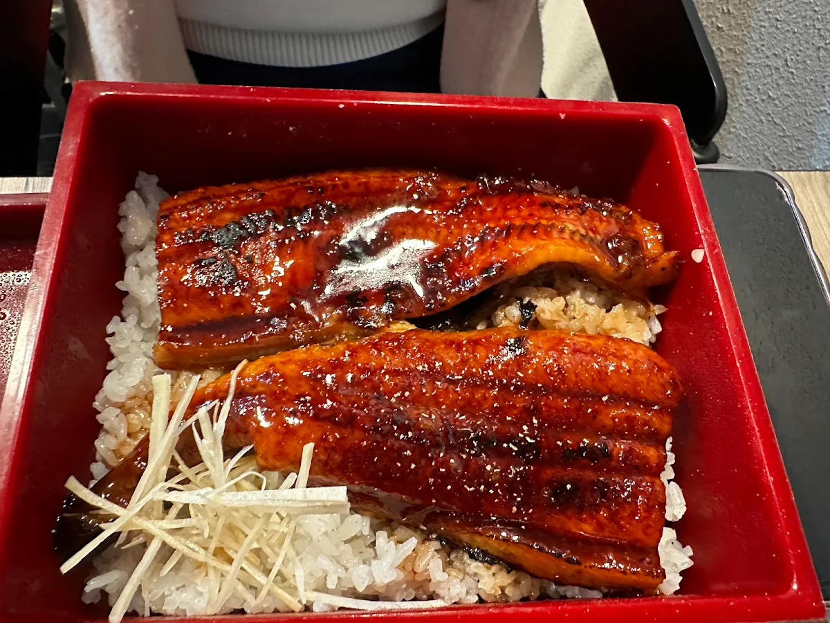 Grilled Eel Don, Sushiki