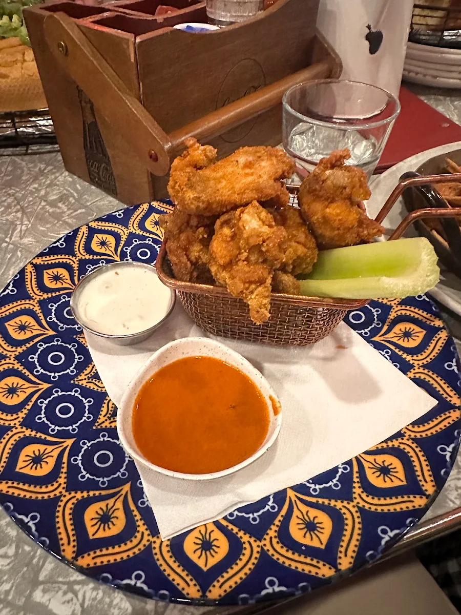 Chicken Wings, Abbey Road Cafe