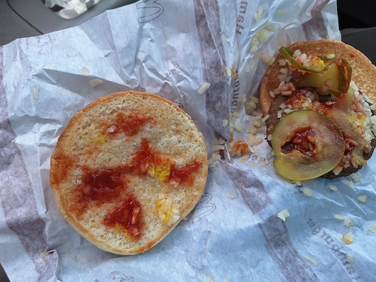 Hamburger, McDonald's Charnwood