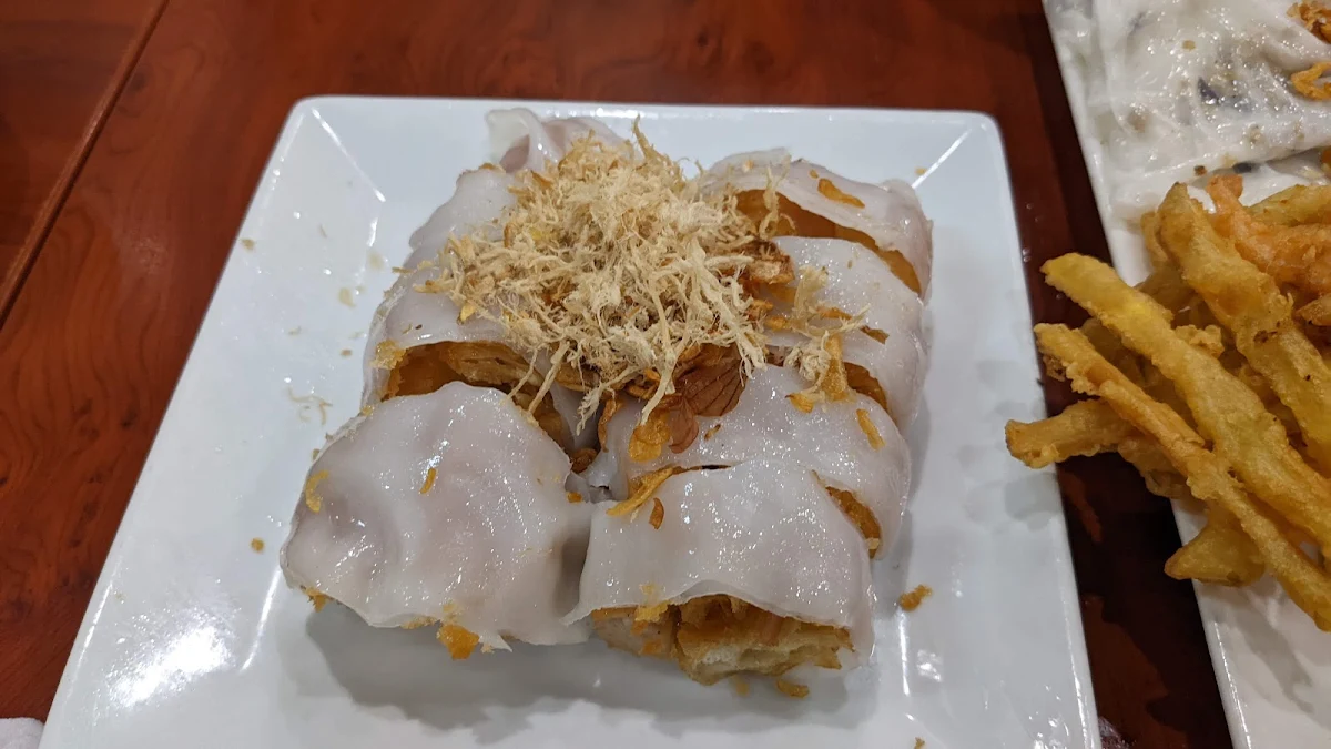 Bánh Cuốn Quẩy