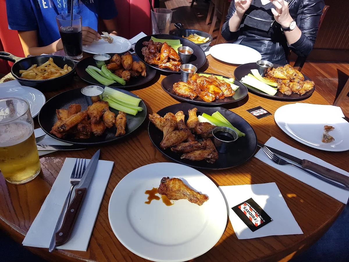 Buffalo Wings, TGI Fridays Macquarie
