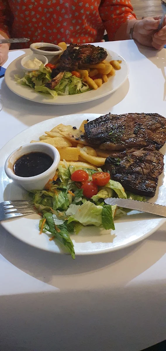 Highlights, The Longreach Tavern