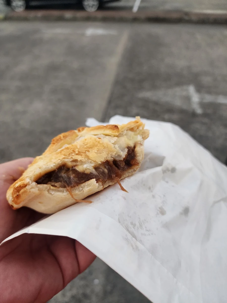 Highlights, Kings bakery