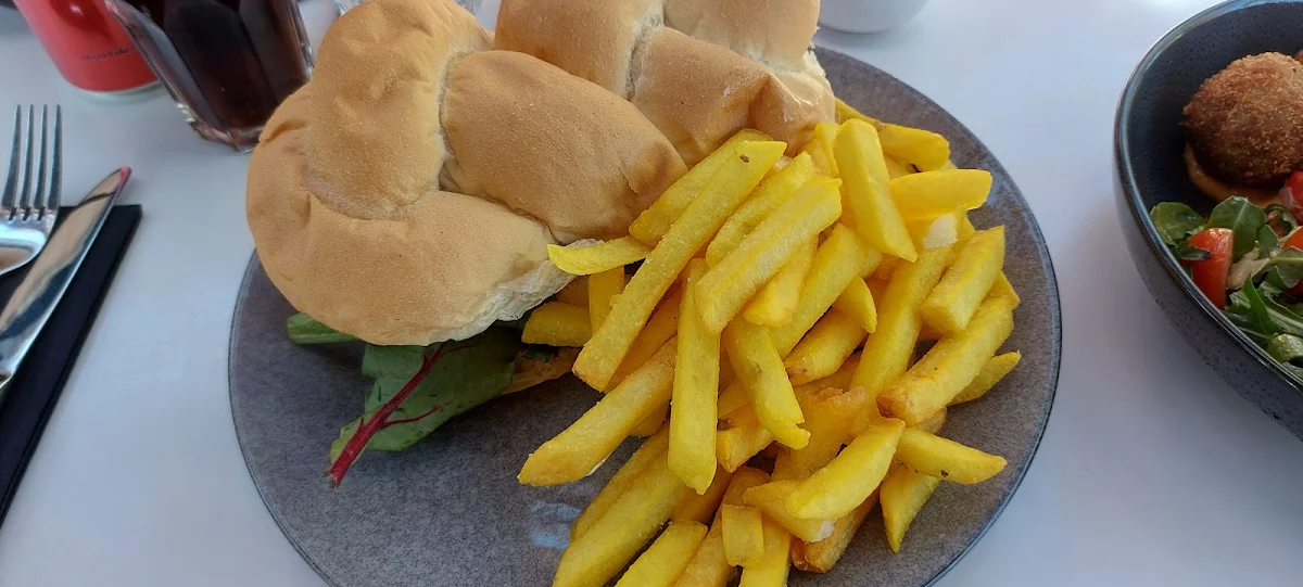 blt, Raymond Cafe