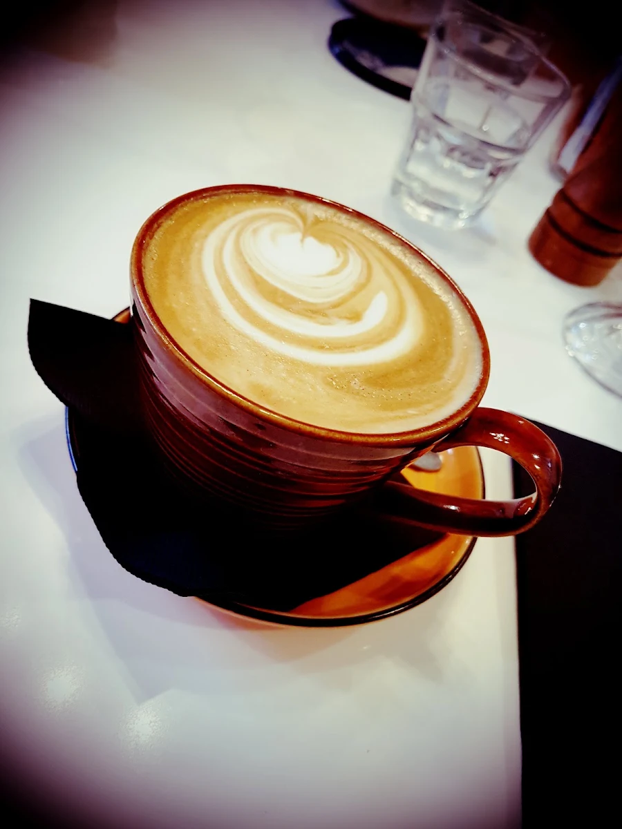 Coffee, Raymond Cafe