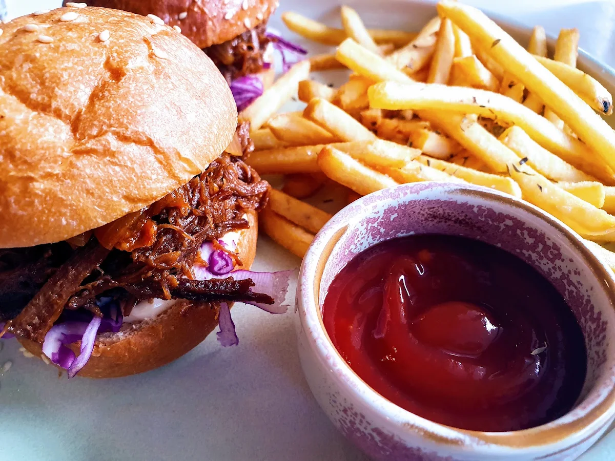 Pulled Beef Sliders