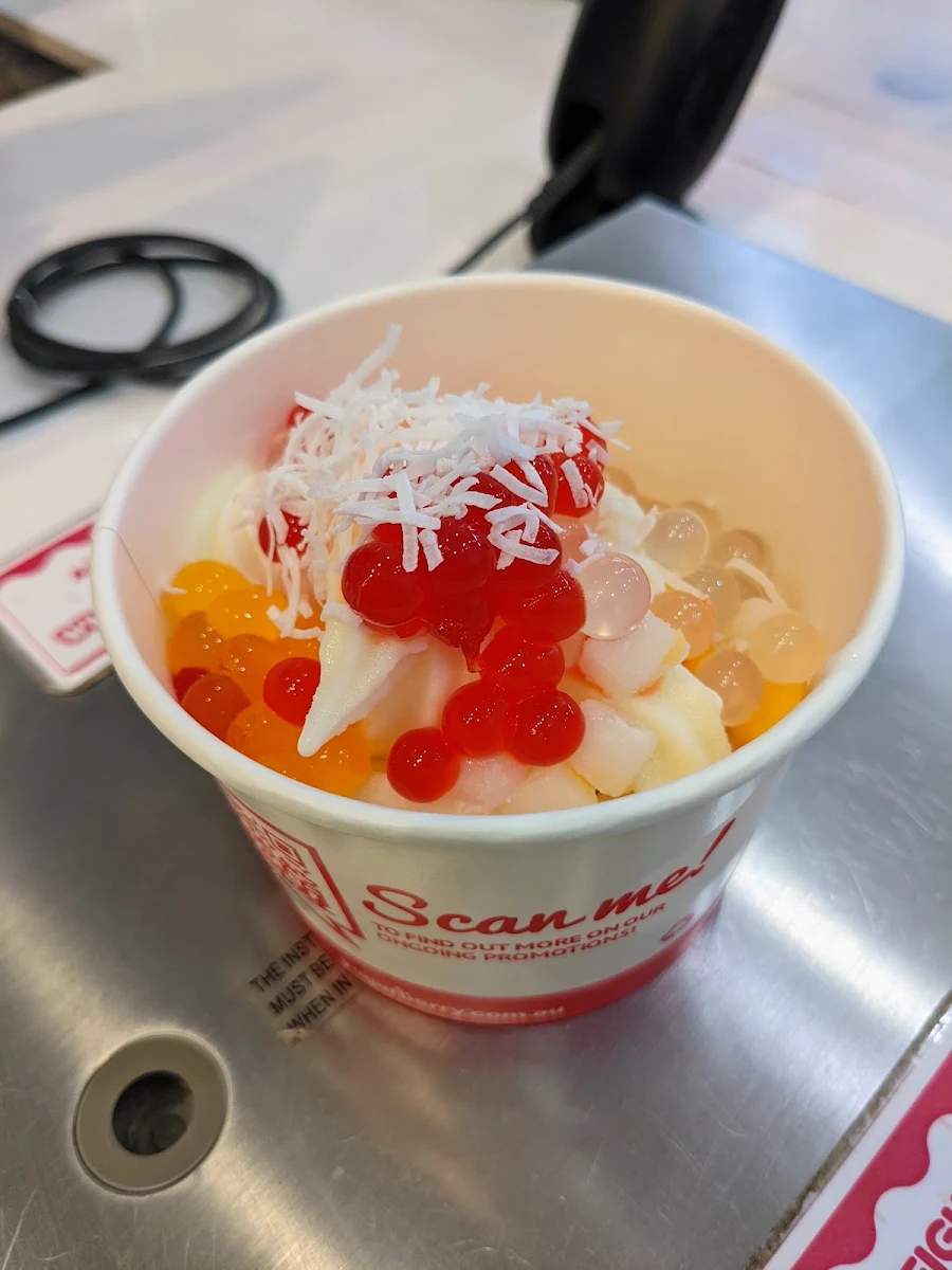 Highlights, Yogurberry Manly
