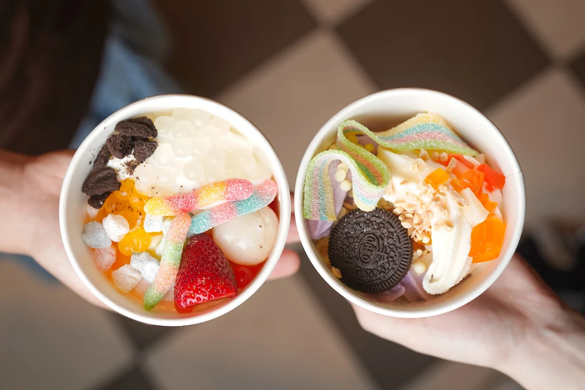 Highlights, Yogurberry Manly