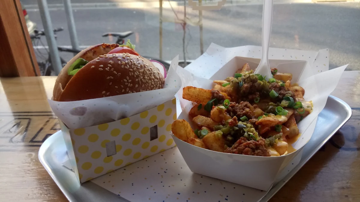 8bit with Cheese Burger and Chili Cheese Fries