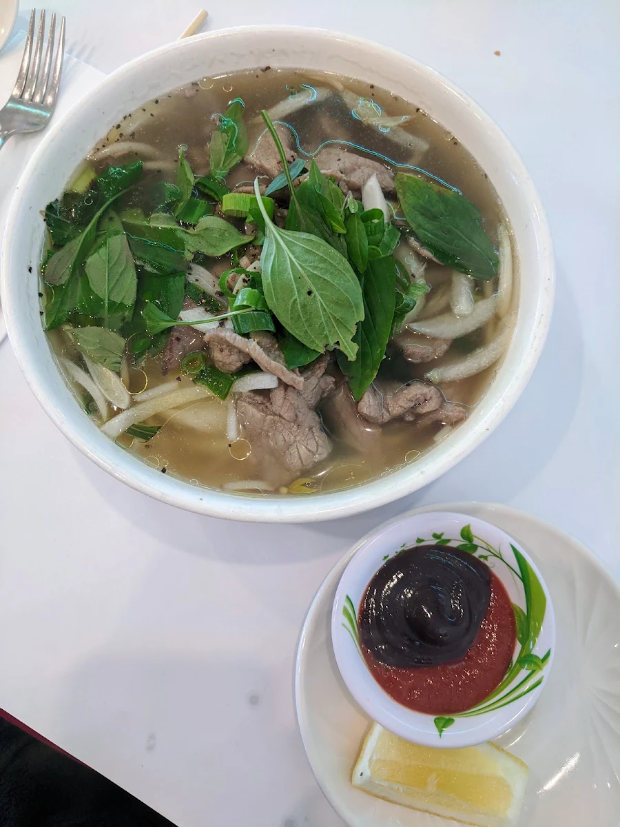Beef Ball with Rice Noodle Soup