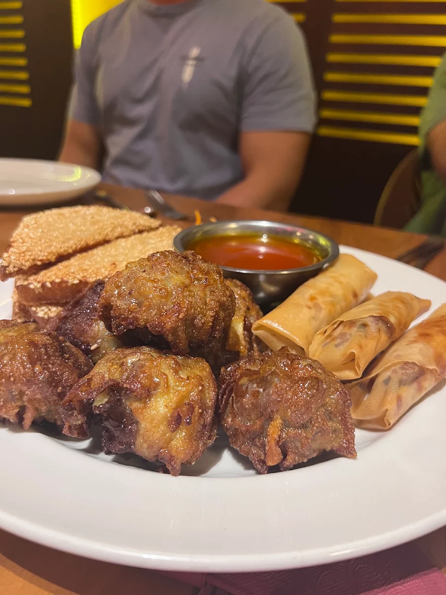 Highlights, Heng Loong Restaurant