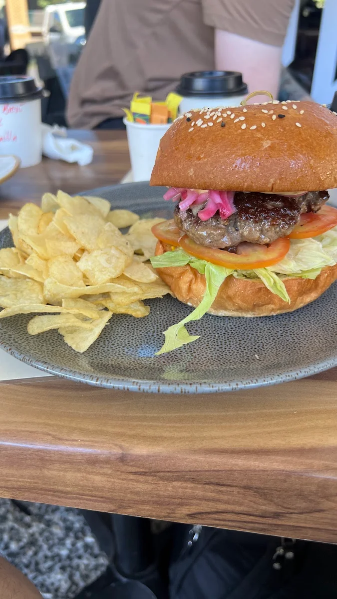 Beef Burger, Full Moon Espresso